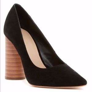 Brand new Pour La Victoire Suede Heels
